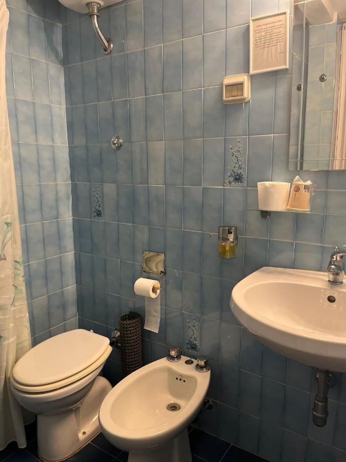 וירג'יו Hotel Nice מראה חיצוני תמונה